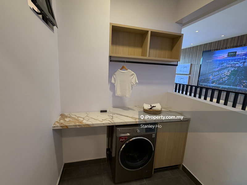 Condominium for Sale in Oaka Residences by Stanley Ho - iProperty.com.my