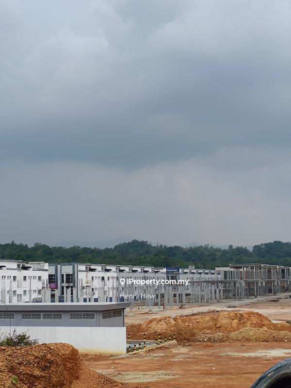 Kilang Berkembar untuk Dijual di Bukit Sentosa, Rawang oleh Henry Hew - iProperty.com.my