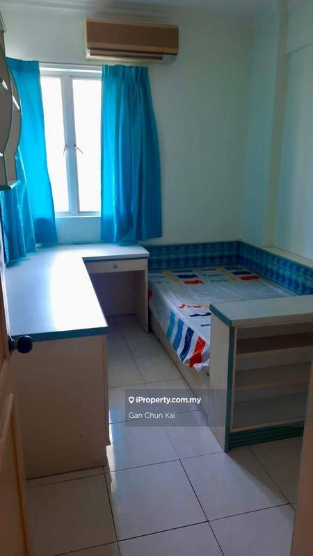 Condominium for Rent in Gold Coast Resort Condominium by Gan Chun Kai - iProperty.com.my