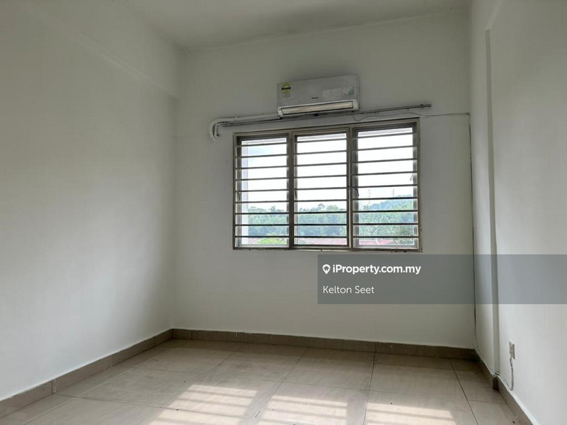 Apartment for Sale in Tiara Hatamas Apartment by Kelton Seet - iProperty.com.my
