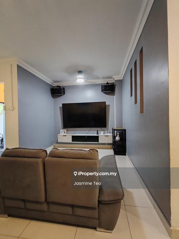 Rumah Teres 3-Tingkat untuk Dijual di Anjung Sari, Setia Alam oleh Jasmine Teo - Living Room - iProperty.com.my