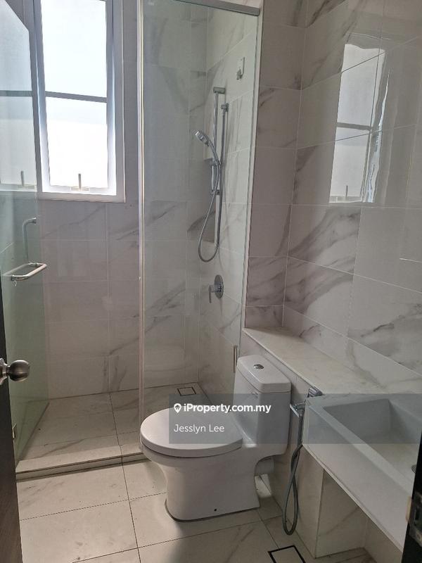 Bungalow House for Sale in Eco Majestic, Semenyih by Jesslyn Lee - iProperty.com.my