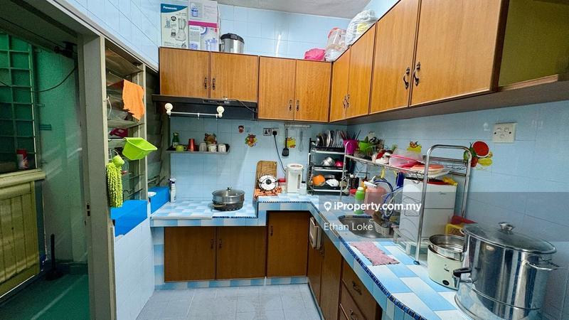 Pangsapuri untuk Dijual di Ria Apartment oleh Ethan Loke - iProperty.com.my