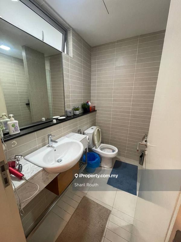 Kondominium untuk Dijual di Hampshire Park Condominium oleh Sharil Routh - iProperty.com.my