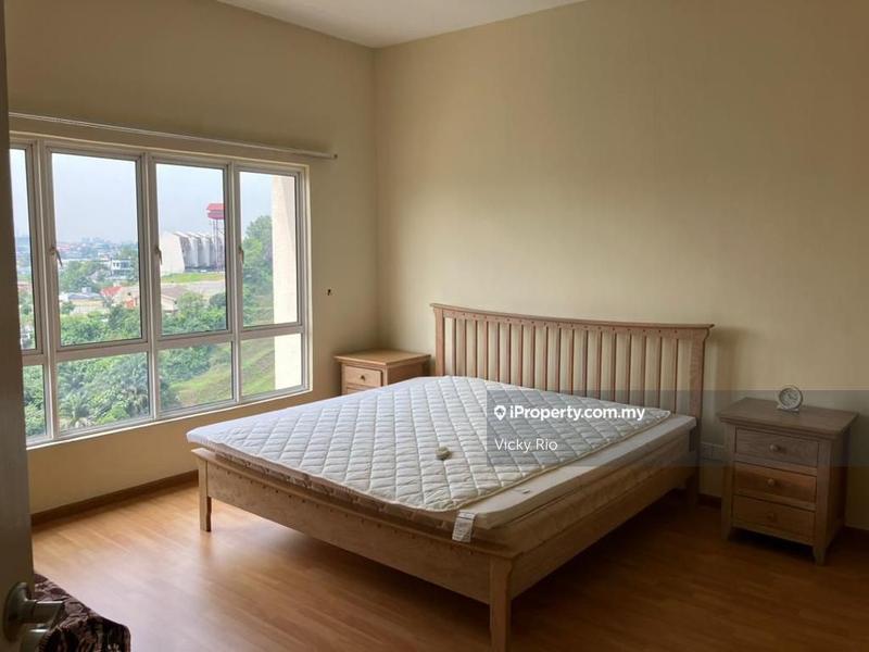 Residensi Servis untuk Dijual di Waldorf Tower oleh Vicky Rio - iProperty.com.my