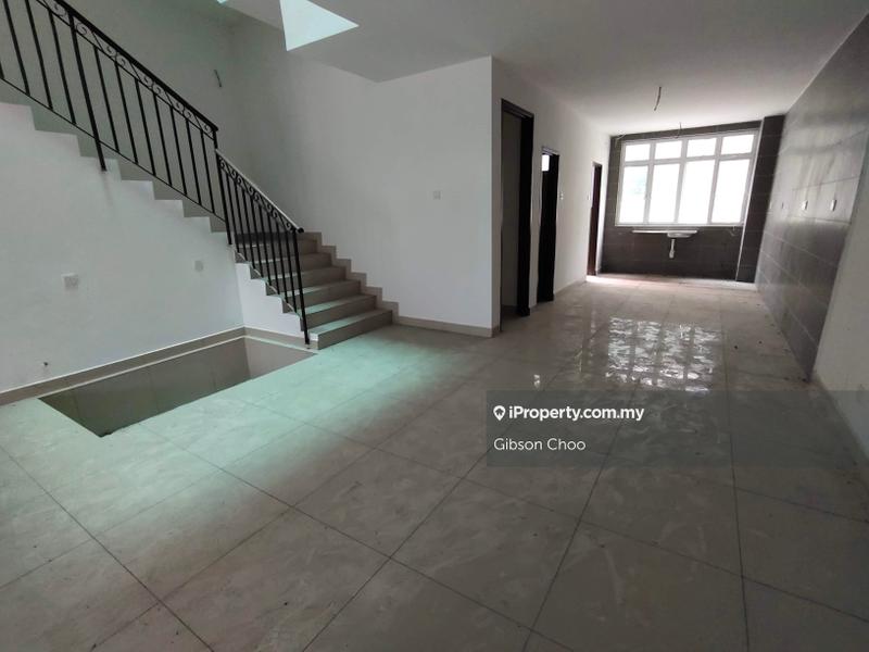 Rumah Berangkai 3 Tingkat untuk Dijual di surian tropika homes, Cheras oleh Gibson Choo - iProperty.com.my