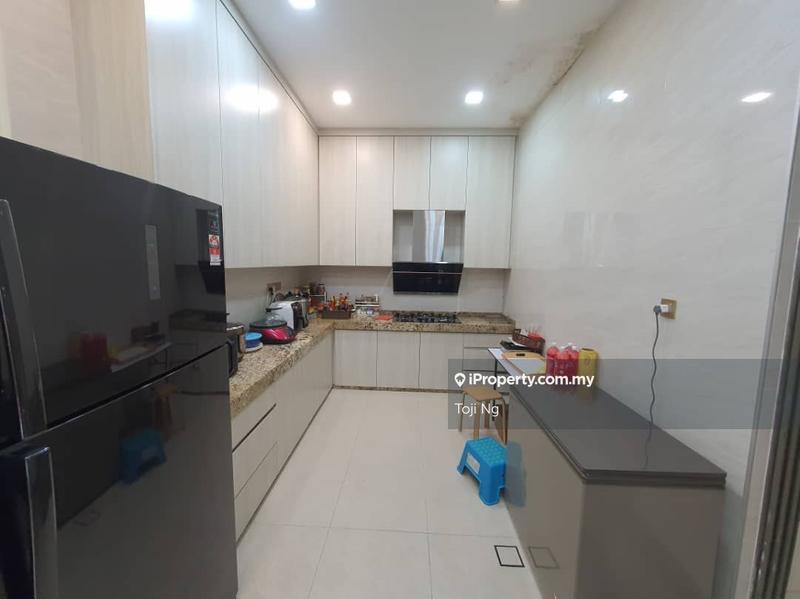 Banglo untuk Dijual di Batu 9, Cheras oleh Toji Ng - iProperty.com.my