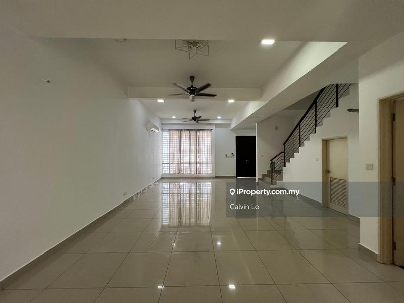 3-storey Terraced House for Sale in Kinrara Residence, BK, Damai Utama, Puchong, Puchong by Calvin Lo - iProperty.com.my