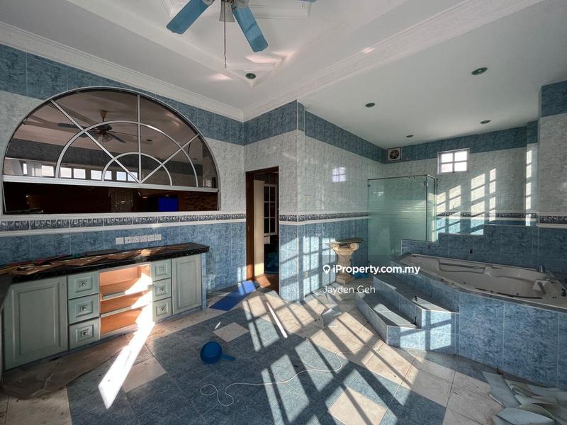 Bungalow House for Sale in Darulaman Golf & Country Resort, Jitra by Jayden Geh - iProperty.com.my