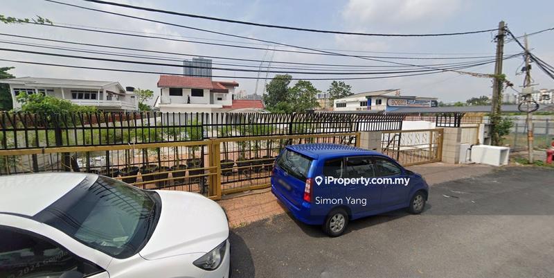 Bungalow House for Sale in Seksyen 18, Petaling Jaya by Simon Yang - iProperty.com.my