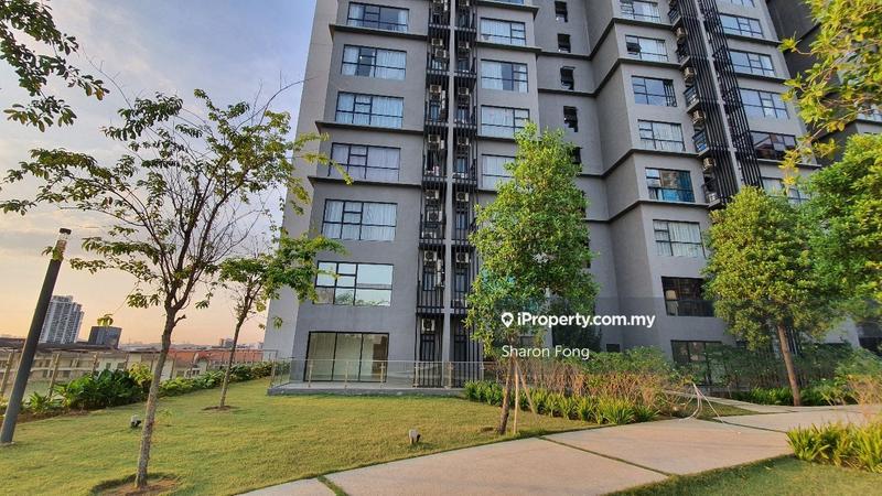 Residensi Servis untuk Dijual di HYVE oleh Sharon Fong - iProperty.com.my