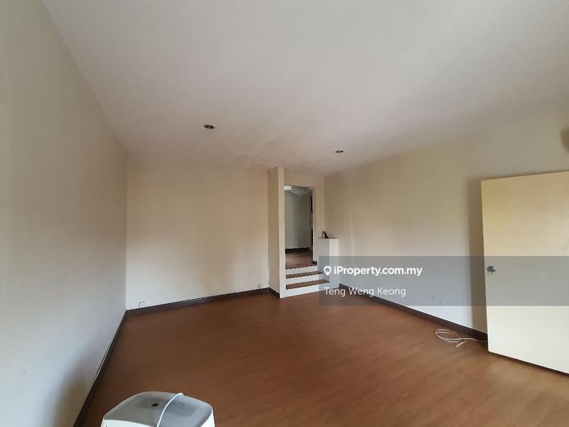 Rumah Berangkai 2.5 Tingkat untuk Dijual di Valencia, Sungai Buloh oleh Teng Weng Keong - iProperty.com.my