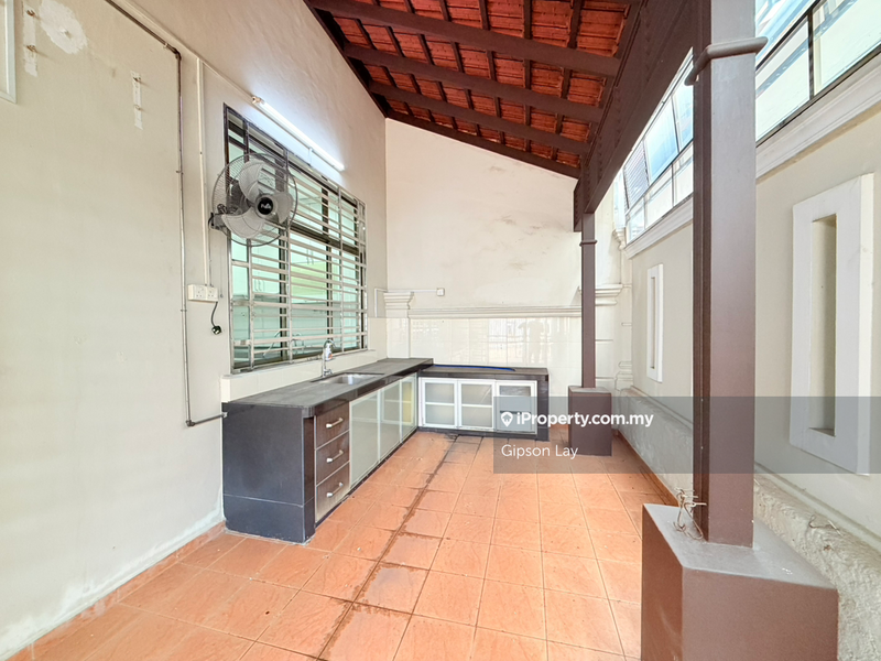 Semi-Detached House for Sale in Taman Kluang Setia, Kluang by Gipson Lay - iProperty.com.my