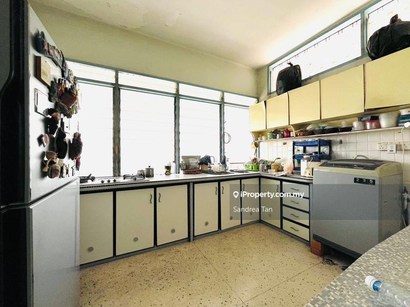 Semi-Detached House for Sale in 2-Storey Semi D at Tanjong Tokong, Tanjung Tokong by Sandrea Tan - iProperty.com.my