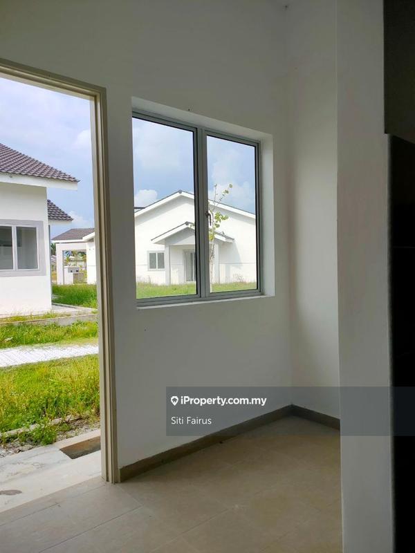 Rumah Teres 1-Tingkat untuk Dijual di Prima Setingkat- Full loan & cash back, Sitiawan oleh Siti Fairus - iProperty.com.my
