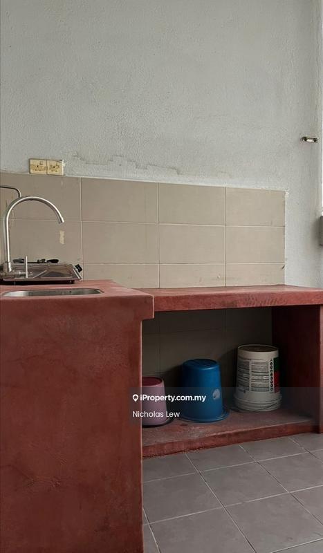 Condominium for Rent in Bayan Villa, Seri Kembangan by NK Lew - Kitchen - iProperty.com.my