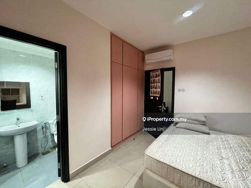 Condominium for Sale in Hartamas Regency 2 by Jessie Lin - Bedroom - iProperty.com.my