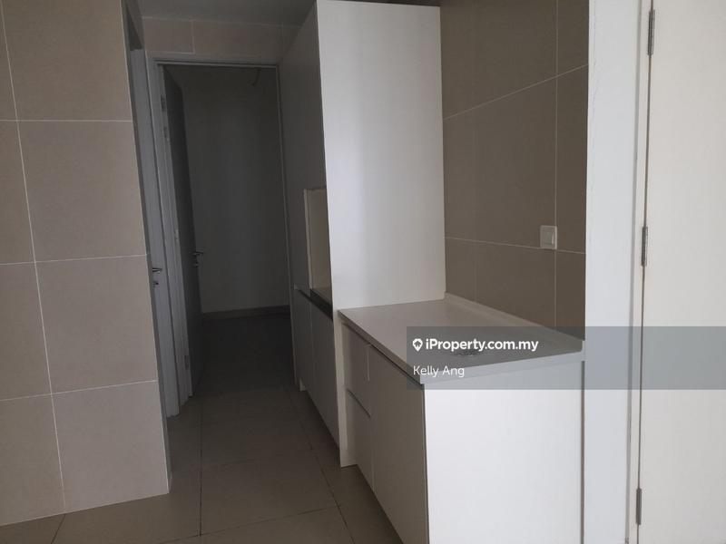 Kediaman Servis untuk Dijual di KL Gateway Premium Residences oleh Kelly Ang - iProperty.com.my