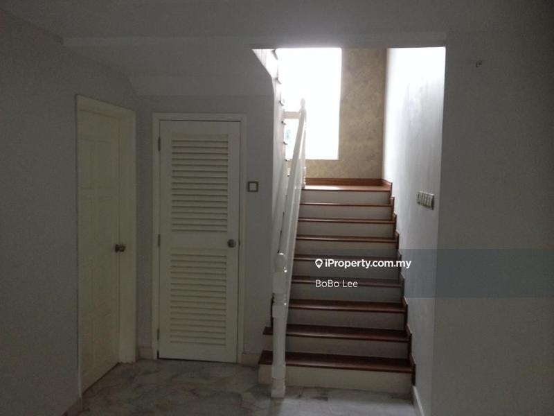 Bungalow House untuk Dijual di Taman Overseas Union (Taman Oug), Jalan Klang Lama (Old Klang Road) oleh BoBo Lee - iProperty.com.my