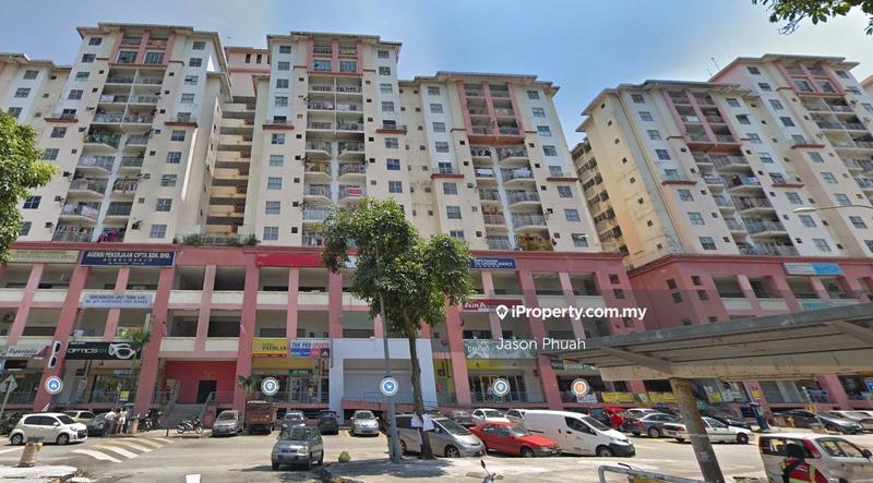 For Sale - Vista Magna