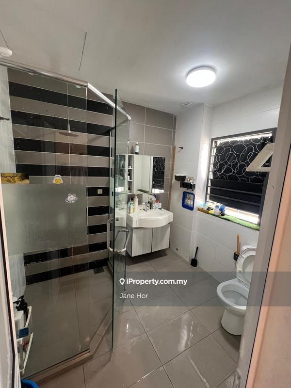 Townhouse for Sale in 16 Sierra, Puchong by Jane Hor - iProperty.com.my