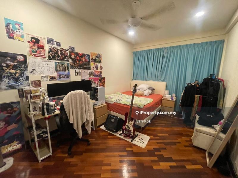 For Sale - Armanee Terrace