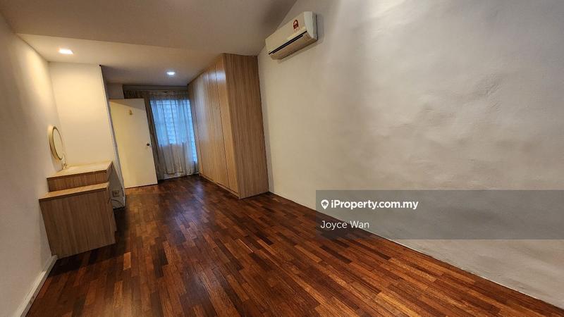 Rumah Berangkai 2 Tingkat untuk Dijual di nu4n6, Damansara Heights oleh Joyce Wan - iProperty.com.my