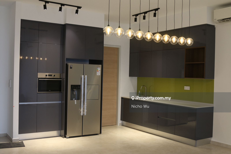 For Sale - Trinity Pentamont