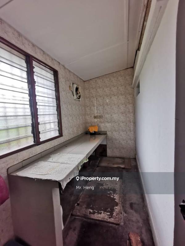 Rumah Teres 1-Tingkat untuk Dijual di Kg Simee, Ipoh oleh Mr. Heng - iProperty.com.my