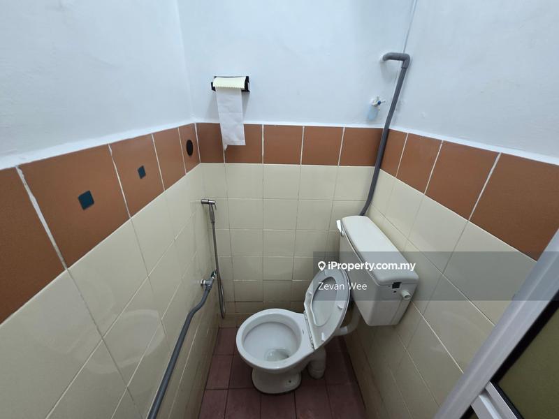 Pangsapuri untuk Dijual di Apartment Sri Rakyat oleh Zevan Wee - iProperty.com.my