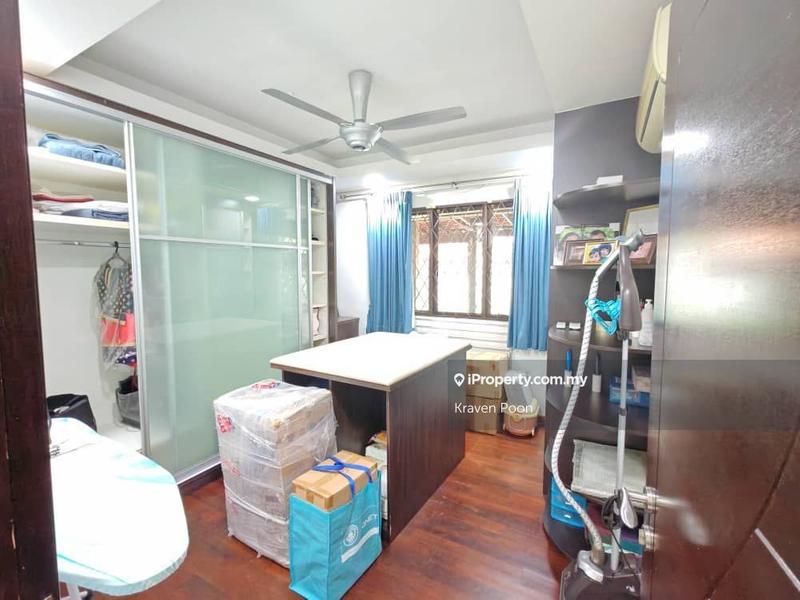Bungalow House for Sale in smb5k, Petaling Jaya by Kraven Poon - iProperty.com.my