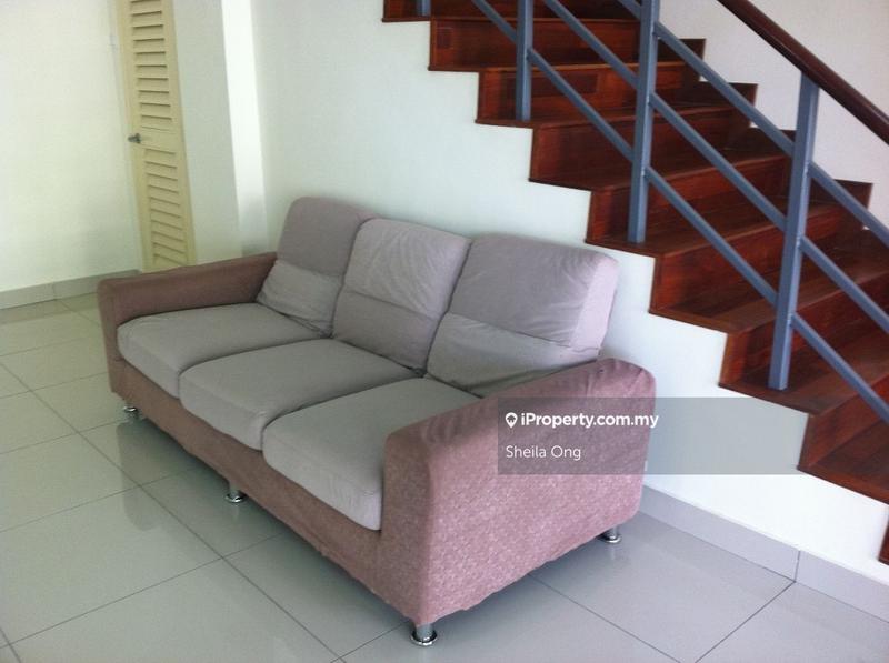 Rumah Berangkai 2 Tingkat untuk Dijual di 16 Sierra, Puchong oleh Sheila Ong - iProperty.com.my
