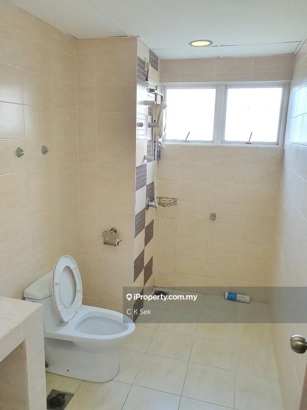 Condominium for Sale in Cova Suites by C K Sek - iProperty.com.my