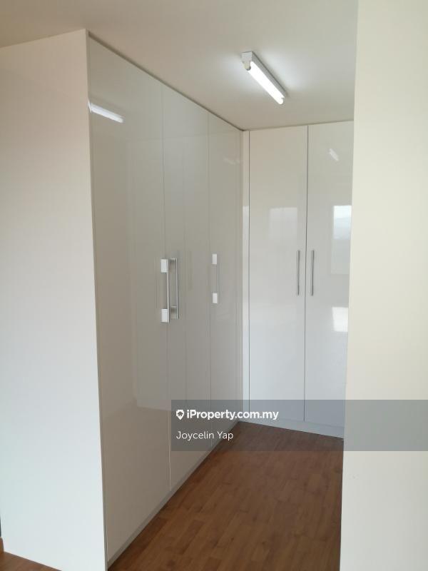 Condominium for Sale in Kiara East by Joycelin Yap - Original big wardrobe - iProperty.com.my