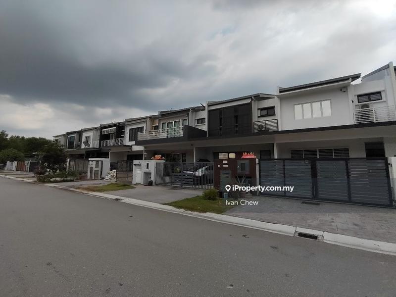 2-storey Terraced House for Sale in Lakeside Residences, Puchong by Ivan Chew - iProperty.com.my