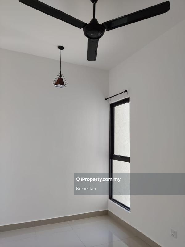 Kediaman Servis untuk Dijual di Citizen 2 oleh Bonie Tan - iProperty.com.my
