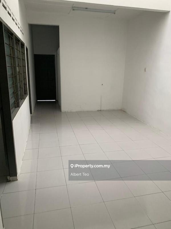 Rumah Teres 1-Tingkat untuk Dijual di PARIT RAJA, Batu Pahat oleh Albert Teo - iProperty.com.my