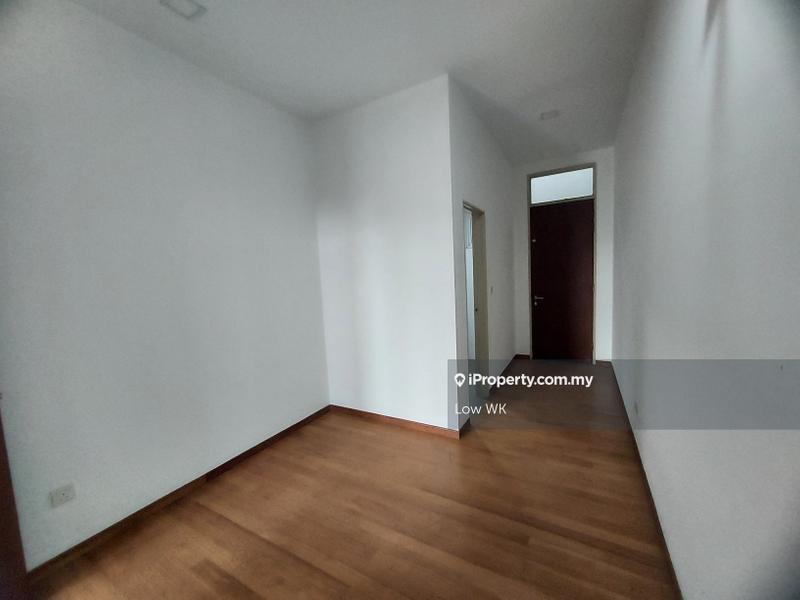 4.5-storey Terraced House for Sale in Happy Garden, Kuchai Lama by Low WK - iProperty.com.my