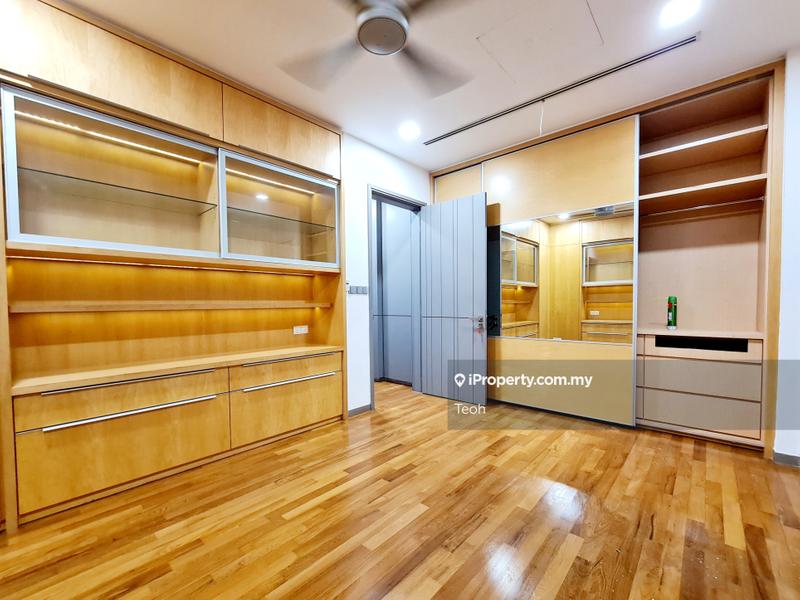 For Rent - Suria Stonor