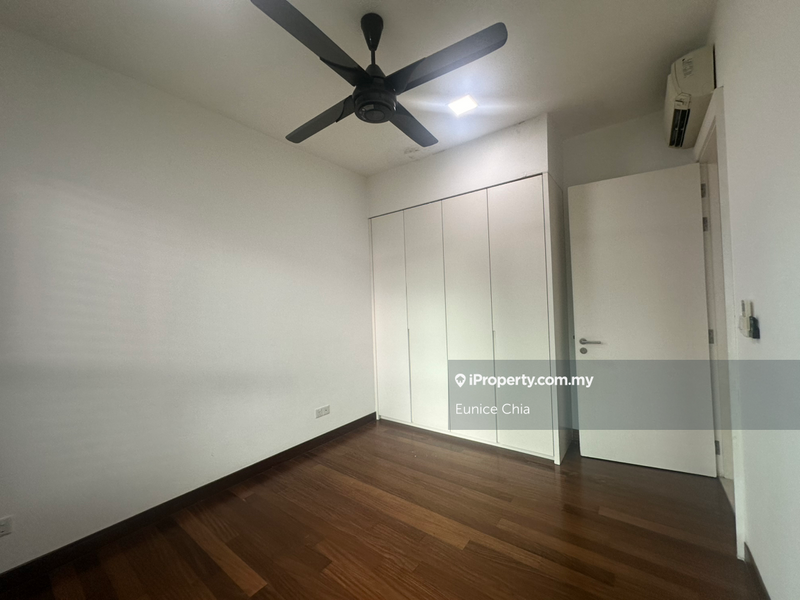 For Sale - Sastra U-Thant