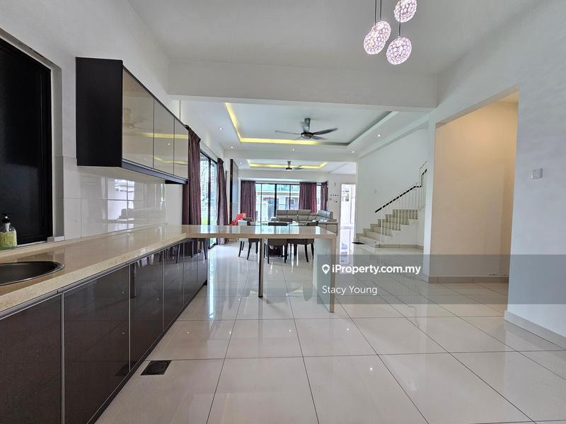 3-storey Terraced House for Sale in Bandar Sungai Long, Cheras by Stacy Young - iProperty.com.my