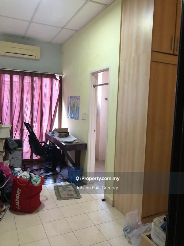 Rumah Teres untuk Dijual di Bukit Jelutong, Shah Alam oleh Johann Paul Gregory - iProperty.com.my