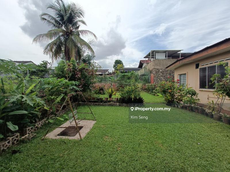 Bungalow House for Sale in Sunrise Park 11000 sqft, Kluang by Kim Seng - iProperty.com.my