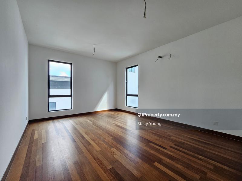 Rumah Berkembar untuk Dijual di Wira Heights, Bandar Sungai Long oleh Stacy Young - iProperty.com.my