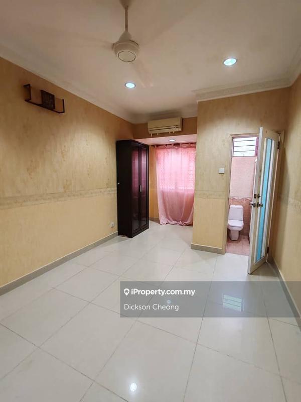 Rumah Berangkai 2 Tingkat untuk Dijual di Bandar Utama 4, Bandar Utama oleh Dickson Cheong - iProperty.com.my