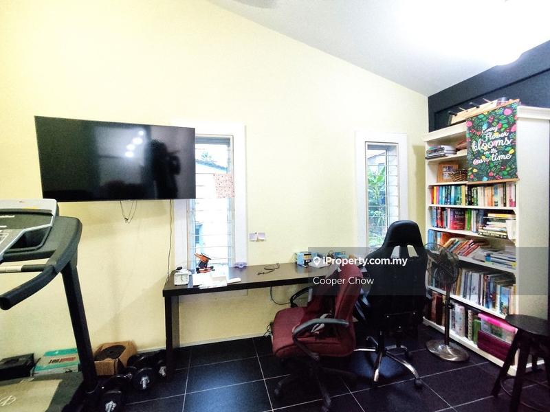 Rumah Berkembar untuk Dijual di Seksyen 5, Petaling Jaya oleh Cooper Chow - iProperty.com.my