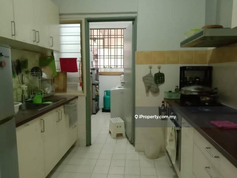 For Sale - Anjung Hijau (Greenfields), Bukit Jalil