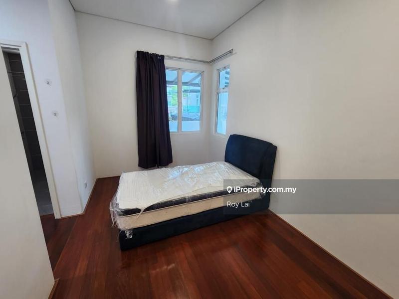 Rumah Berkembar untuk Disewa di Sungai Long, Bandar Sungai Long oleh Roy Lai - iProperty.com.my