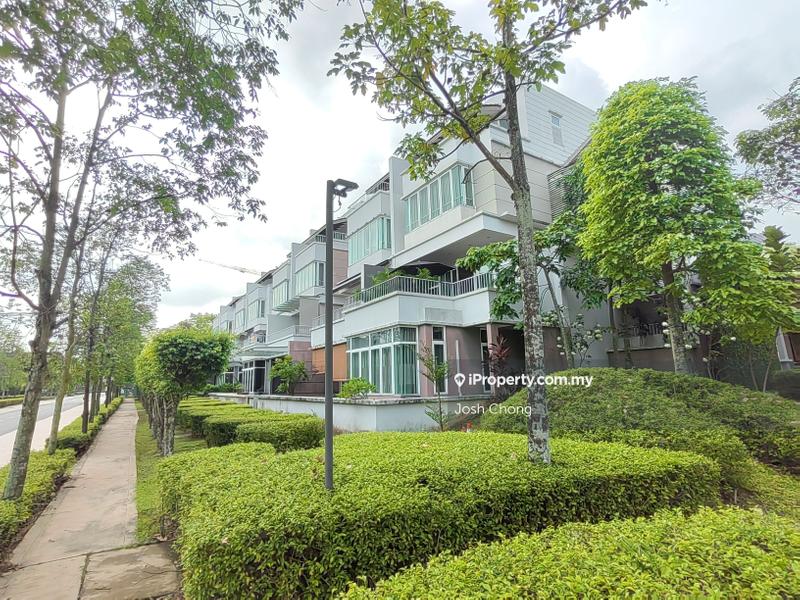 Townhouse for Sale in Putra Heights, Subang Jaya by Josh Chong - iProperty.com.my