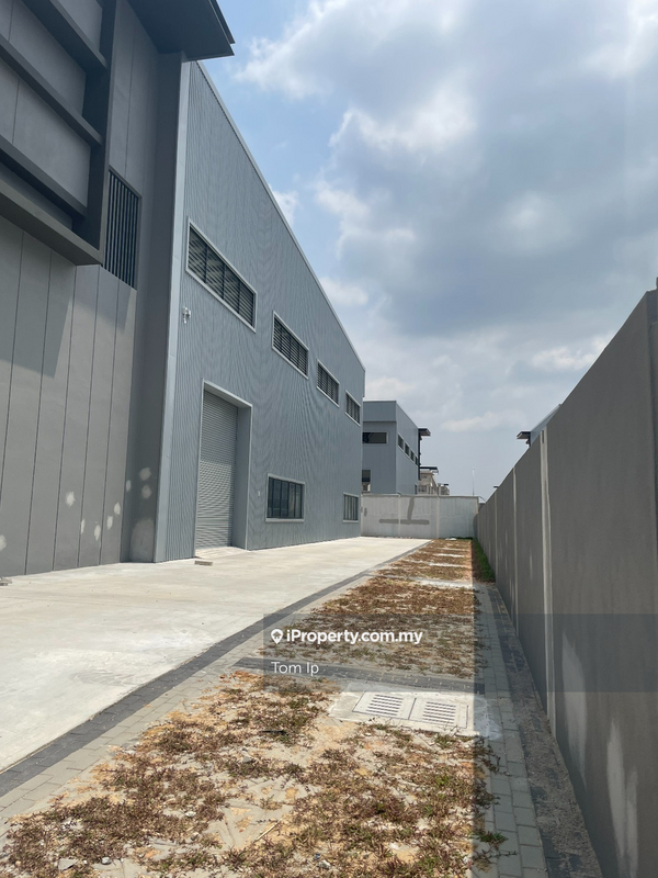 Semi-D Kilang untuk Dijual di Elmina Industrial Business Park, Sungai Buloh, Sungai Buloh oleh Tom Ip - iProperty.com.my